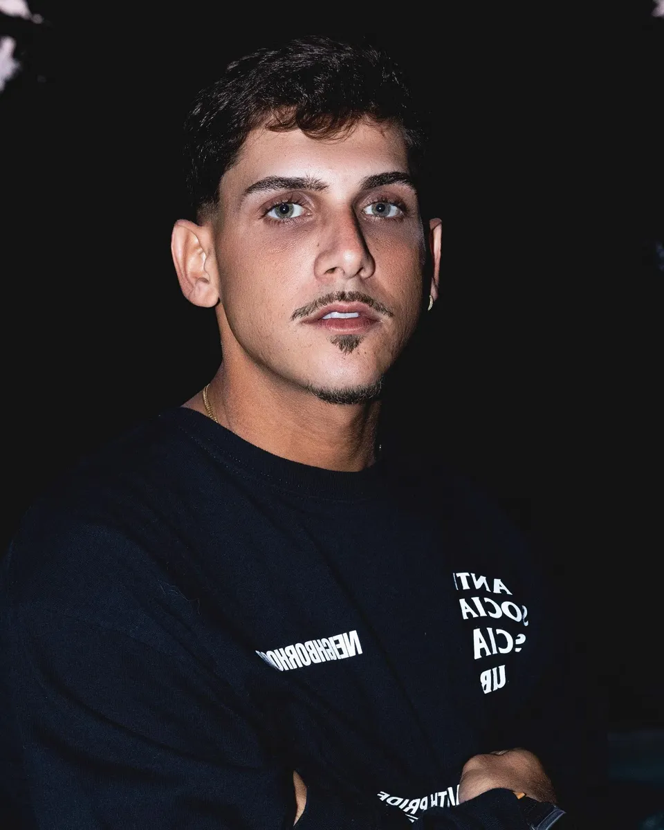 Salve Malak — Poesia Acústica no Festival Zepelim 2026